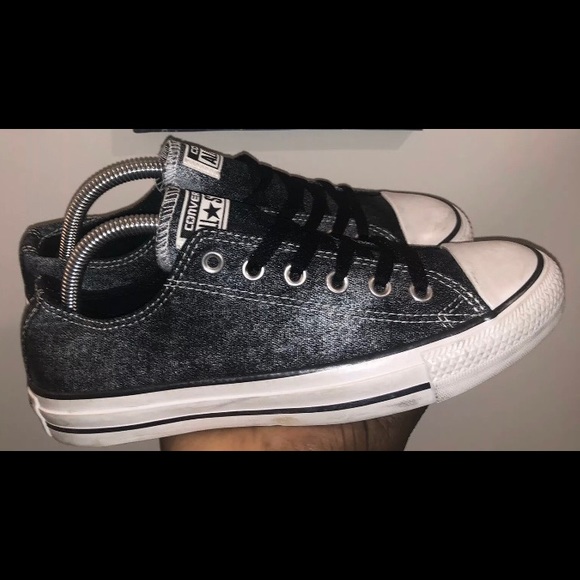 Women’s Converse Shoes - Picture 3 of 5